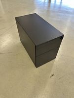 Caisson de bureau noir avec tiroirs et serrure professionnel