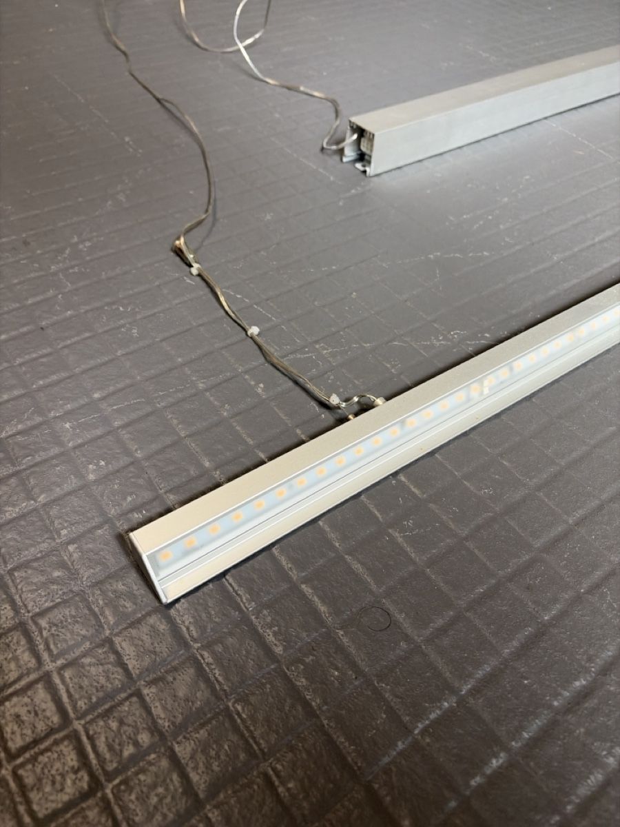 Lampes: LED-Lampe Design – D'occasion à Uster par stida 1