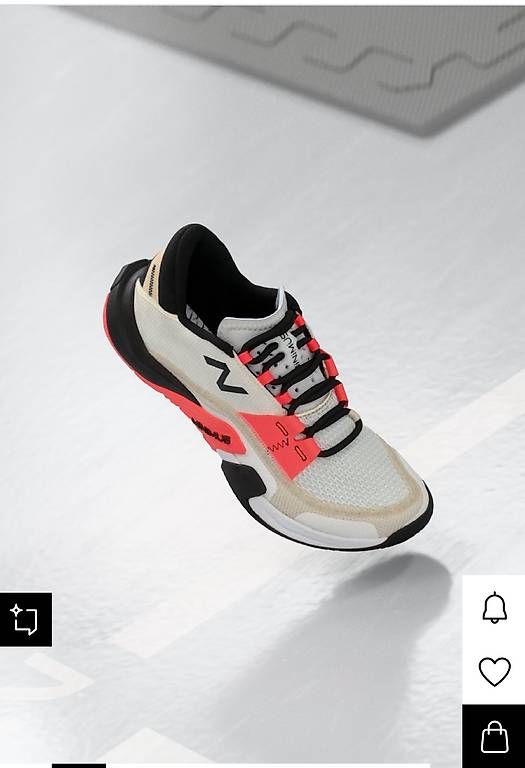 Damenschuhe: New Balance minimus Trainingsschuhe – Gebraucht aus Jona von Betty010