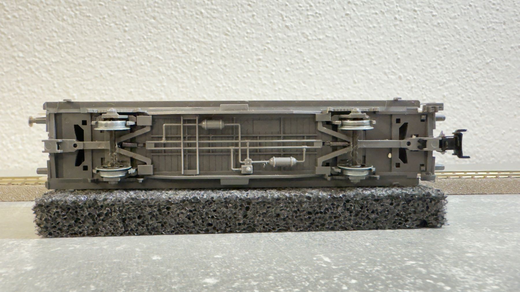 Roco Modelleisenbahnen: Roco Güterwagen - Lindt H0 / AC – Gebraucht aus Windlach von Kelebra 5