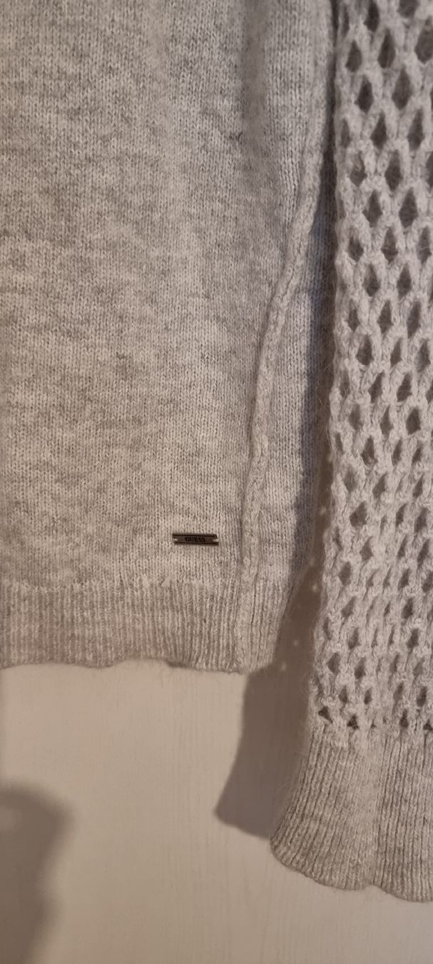 Guess Maglioni & Felpe: Pullover Guess M – Usato da Glattpark(Opfikon) venduto da TatianaVladimirova 2