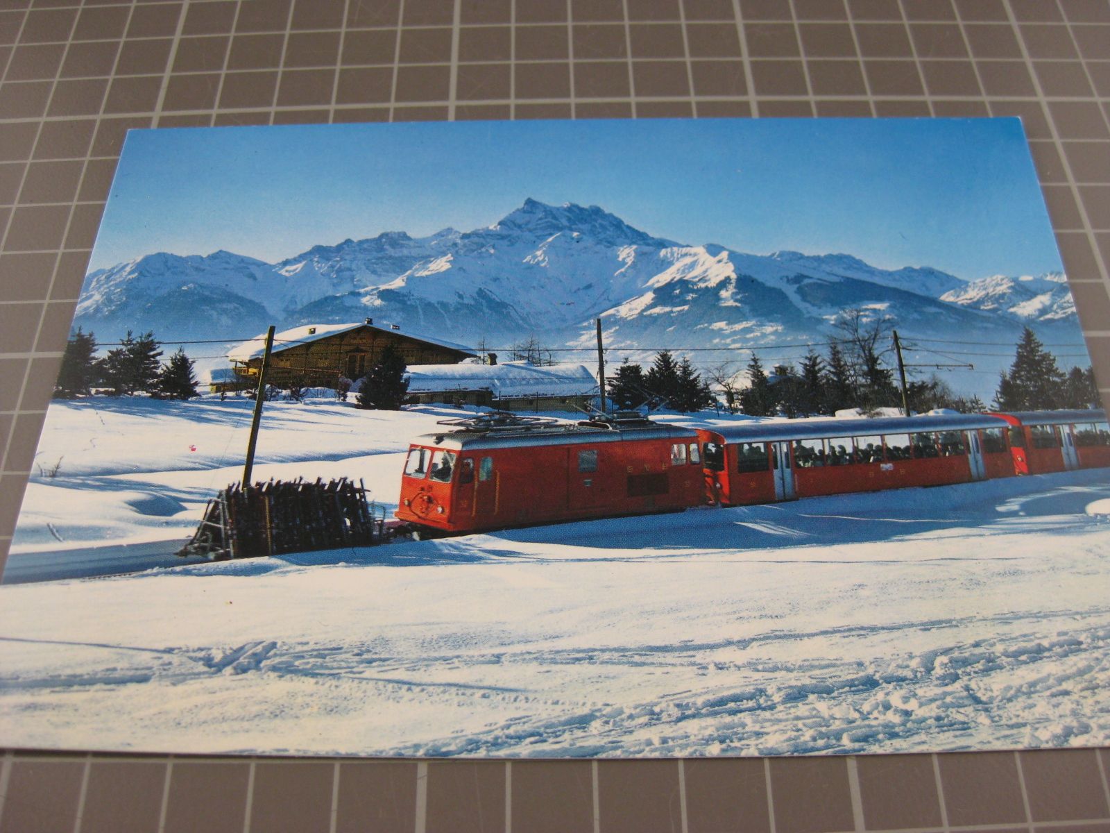 Cartoline postali: AK Villars Chesières mit Zug – Nuovo (secondo la descrizione) da Malters venduto da Marosko