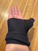 Stützender & komfortabler Handgelenk-Handschuh Gr M.