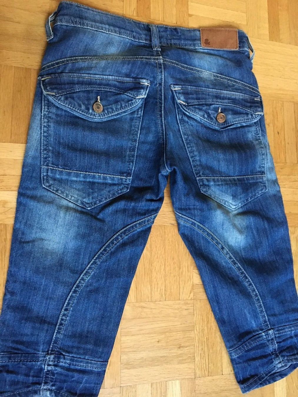 H&M Pantalons: Jeans 3/4  34 – D'occasion à Arth par Vrecam51 1