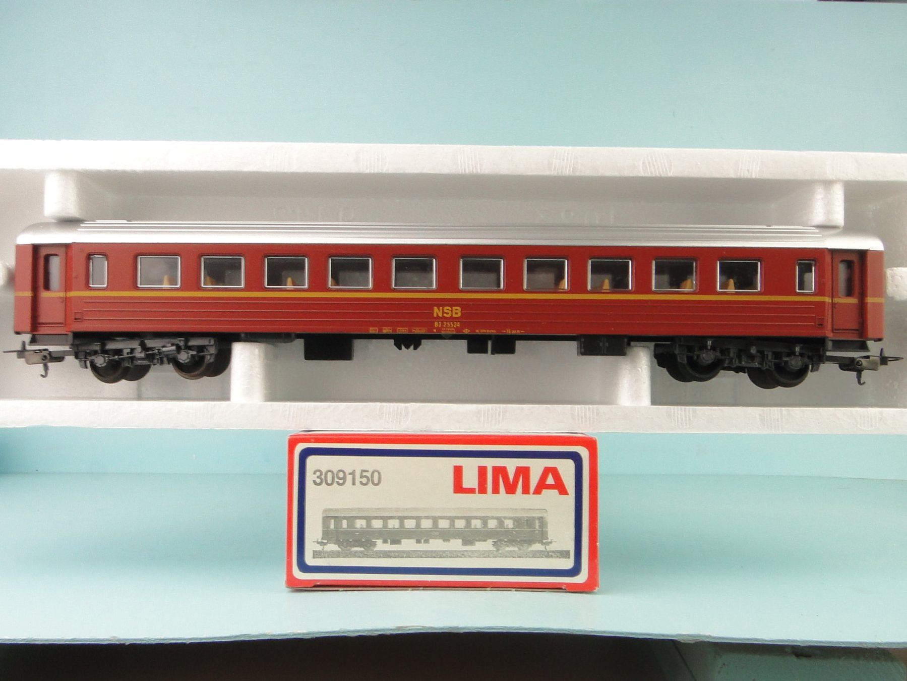 Lima Modellini di ferrovie: Lima 309150  NSB 2 Kl. Wagen, NEU – Usato da Bülach venduto da cann11 1