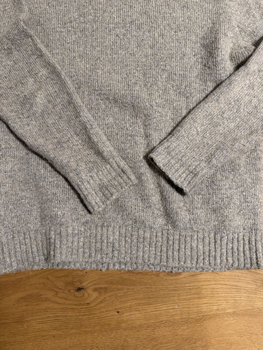 Zara Pulls & Sweat-shirts: Strickpullover Gr. L, Zara – D'occasion à St. Gallen par Janeli. 1