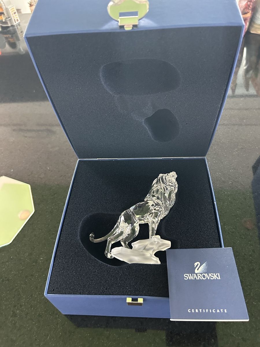 Swarovski Figuren: Swarovski Löwe – Neu und originalverpackt aus Uetliburg SG von ritomy 2