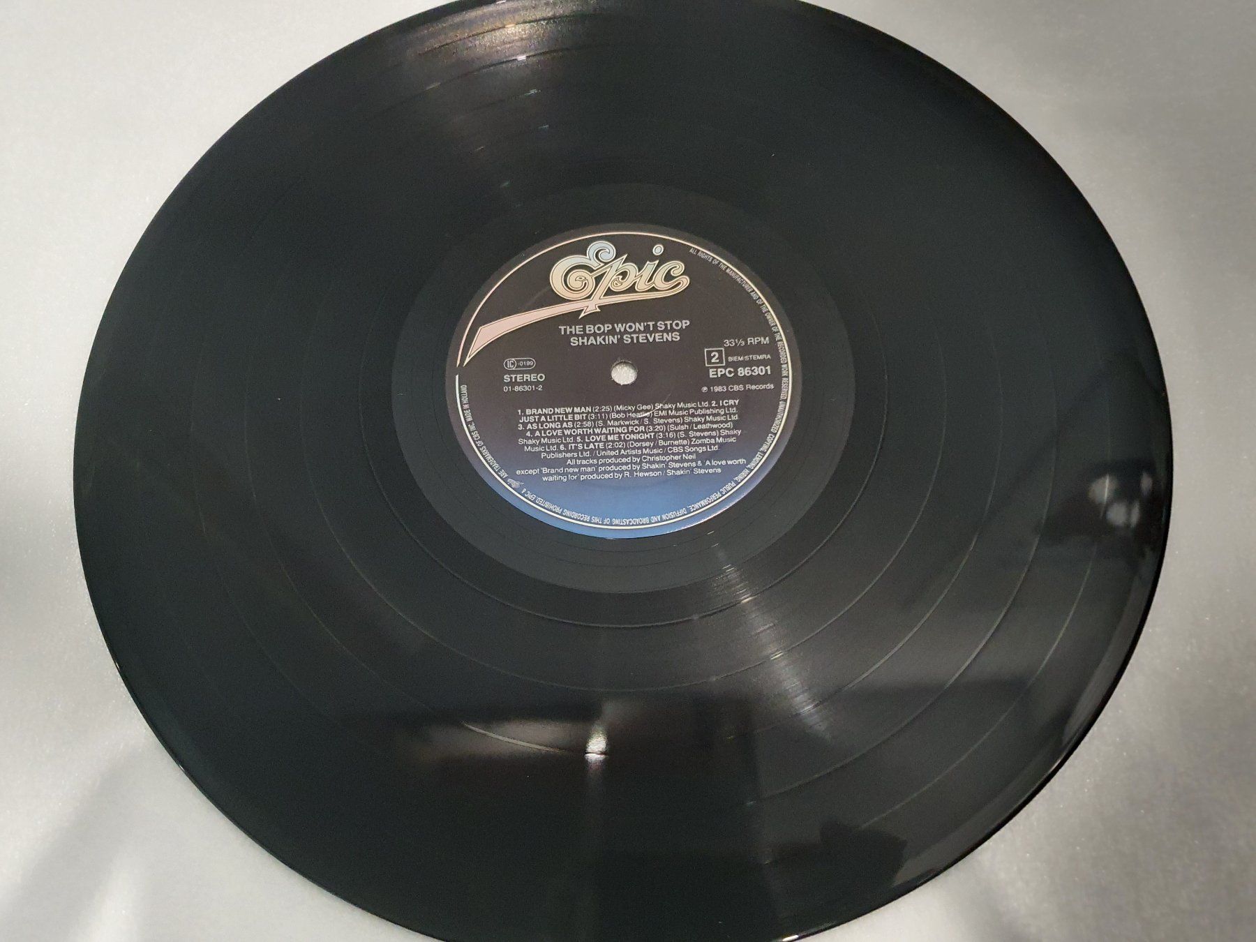 Dischi in vinile: Shakin' Stevens – The Bop Won't Stop – Usato da Uster venduto da Vinyl-Leidenschaft 6