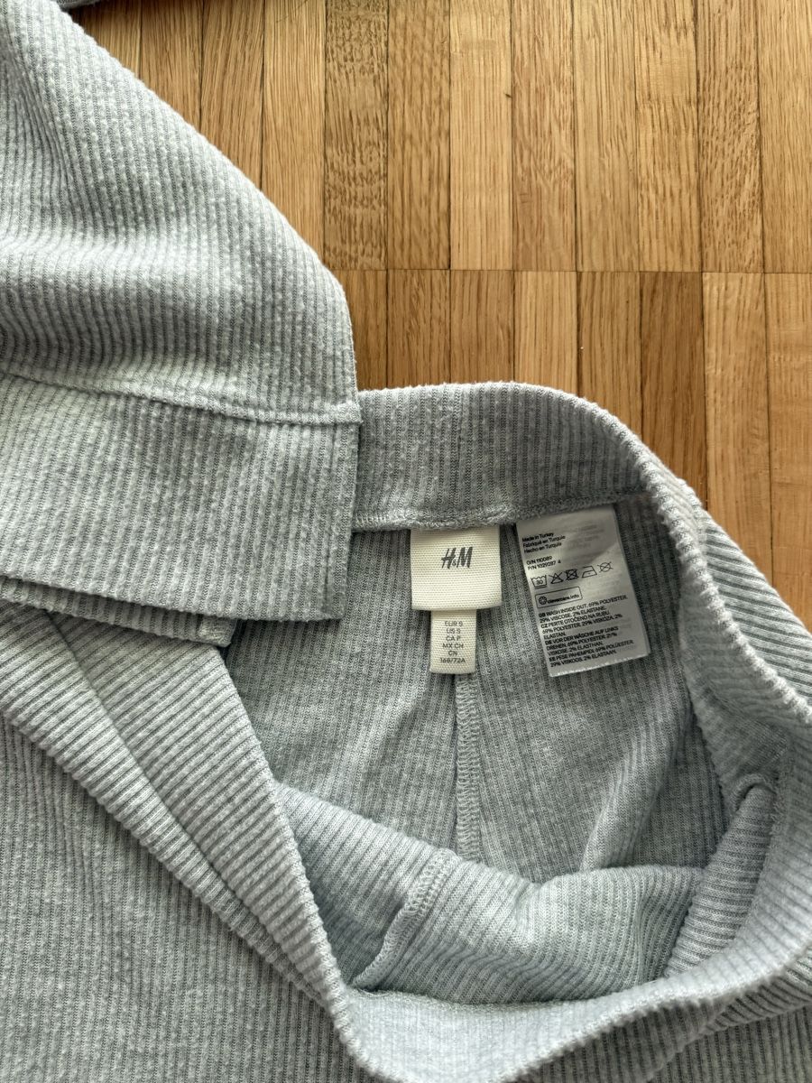 H&M Jumpsuits: Lot ensemble H&M – Gebraucht aus Monthey von sen_6ckr 2