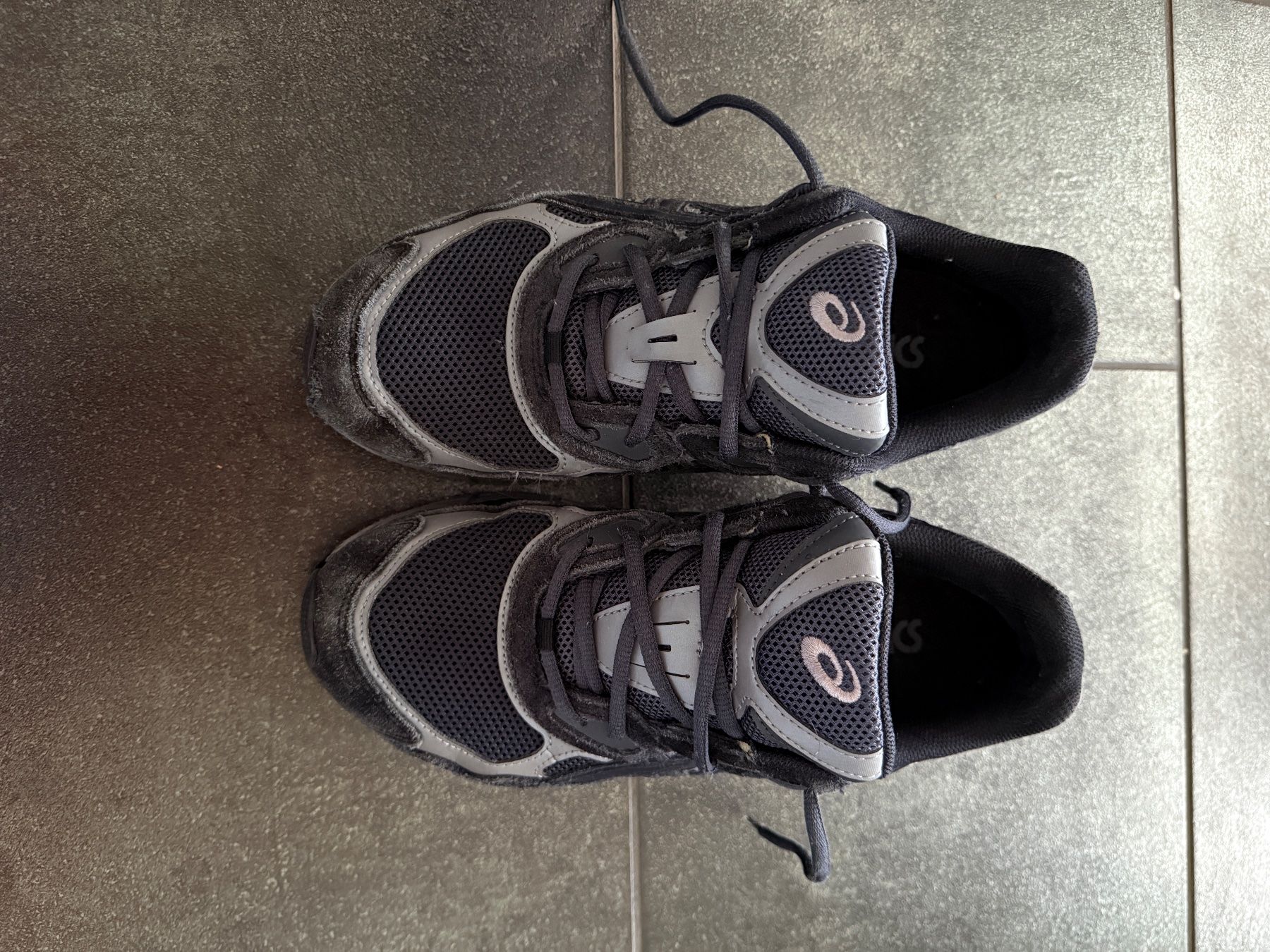 Asics Scarpe da uomo: Asics Gel-NYC Schwarz 42.5 – Usato da Zürich venduto da mar_j552 1