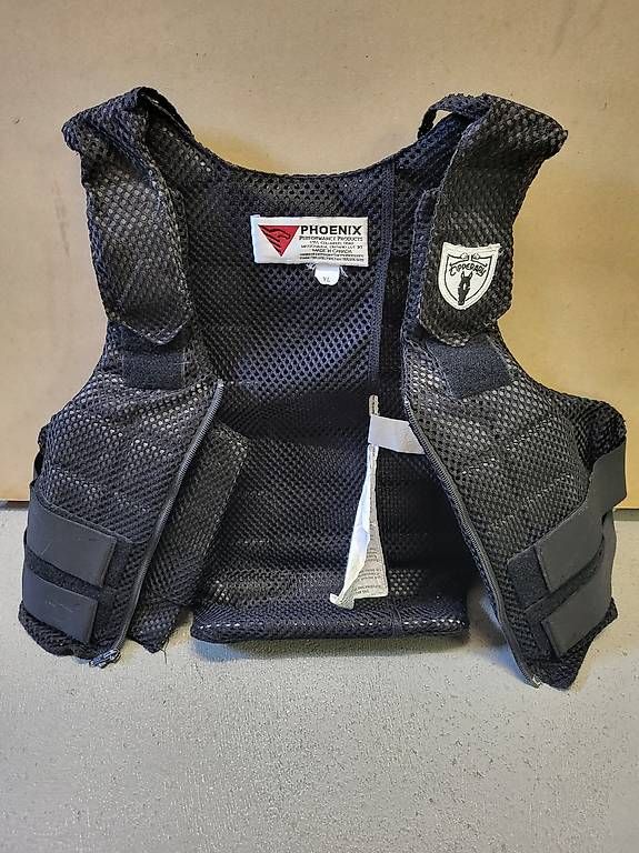 Protezioni & Imbottiture: Protezione schiena  – Usato da Bellinzona venduto da Erny650