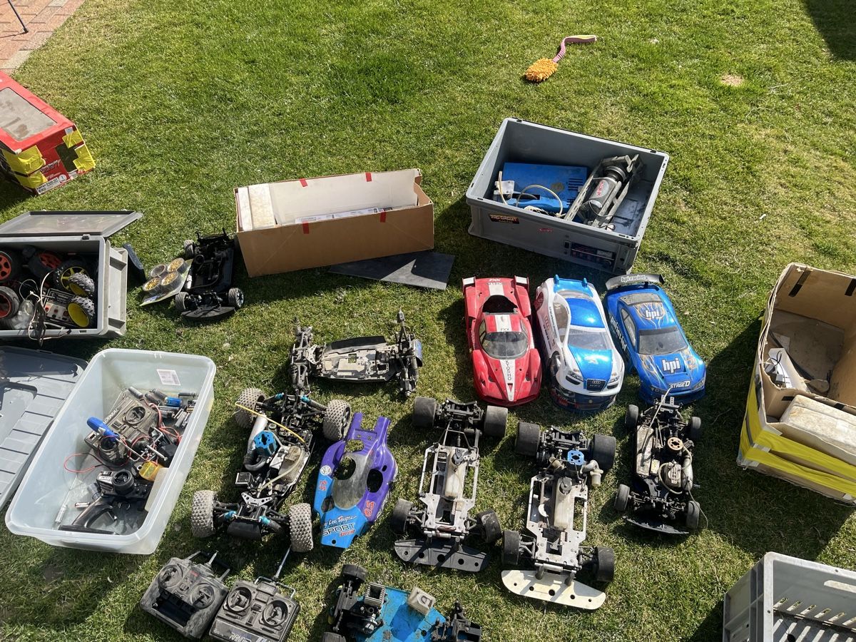 RC Modellbau: Voiture essence thermique – Gebraucht aus Martigny von Soniacastro 5