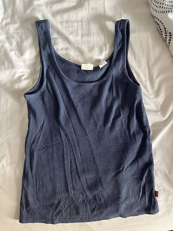 Top: Levis Tank Top blau S – Usato da Zürich venduto da ali_v7f7