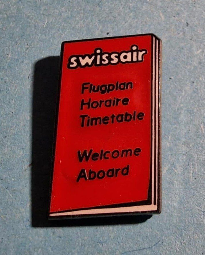 Plaketten & Abzeichen: Pin Swissair Flugplan – Gebraucht aus Härkingen von specialshapes