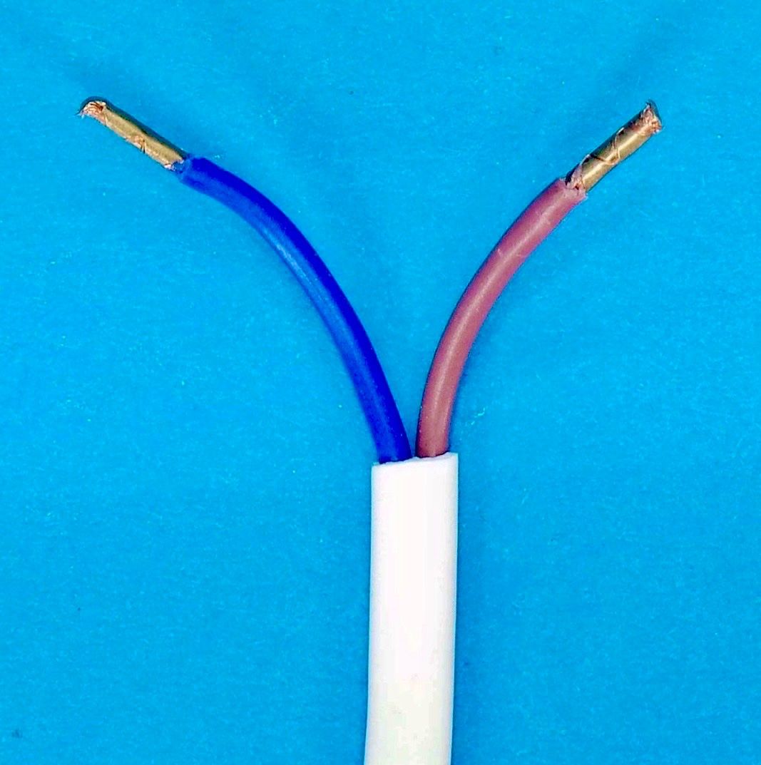 Cavi: 5 Stromkabel mit Schalter und Stecker weiss – Nuovo e nell'imballaggio originale da Flawil venduto da lukas002 3