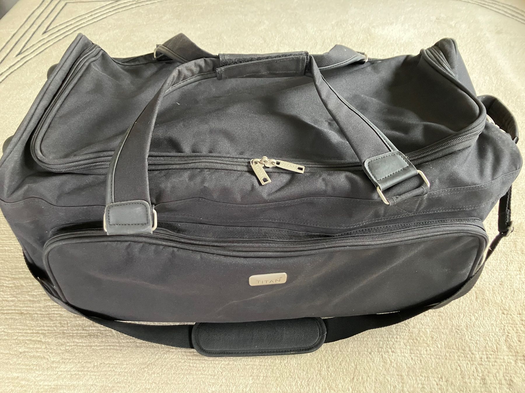 Borse: Reisetasche mit Rollen – Usato da Zürich venduto da wachtel38