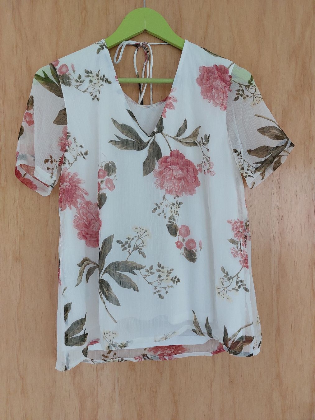 Vero Moda Blusen: Vero Moda Blüsli Gr.M – Gebraucht aus Schmitten von JasiStern
