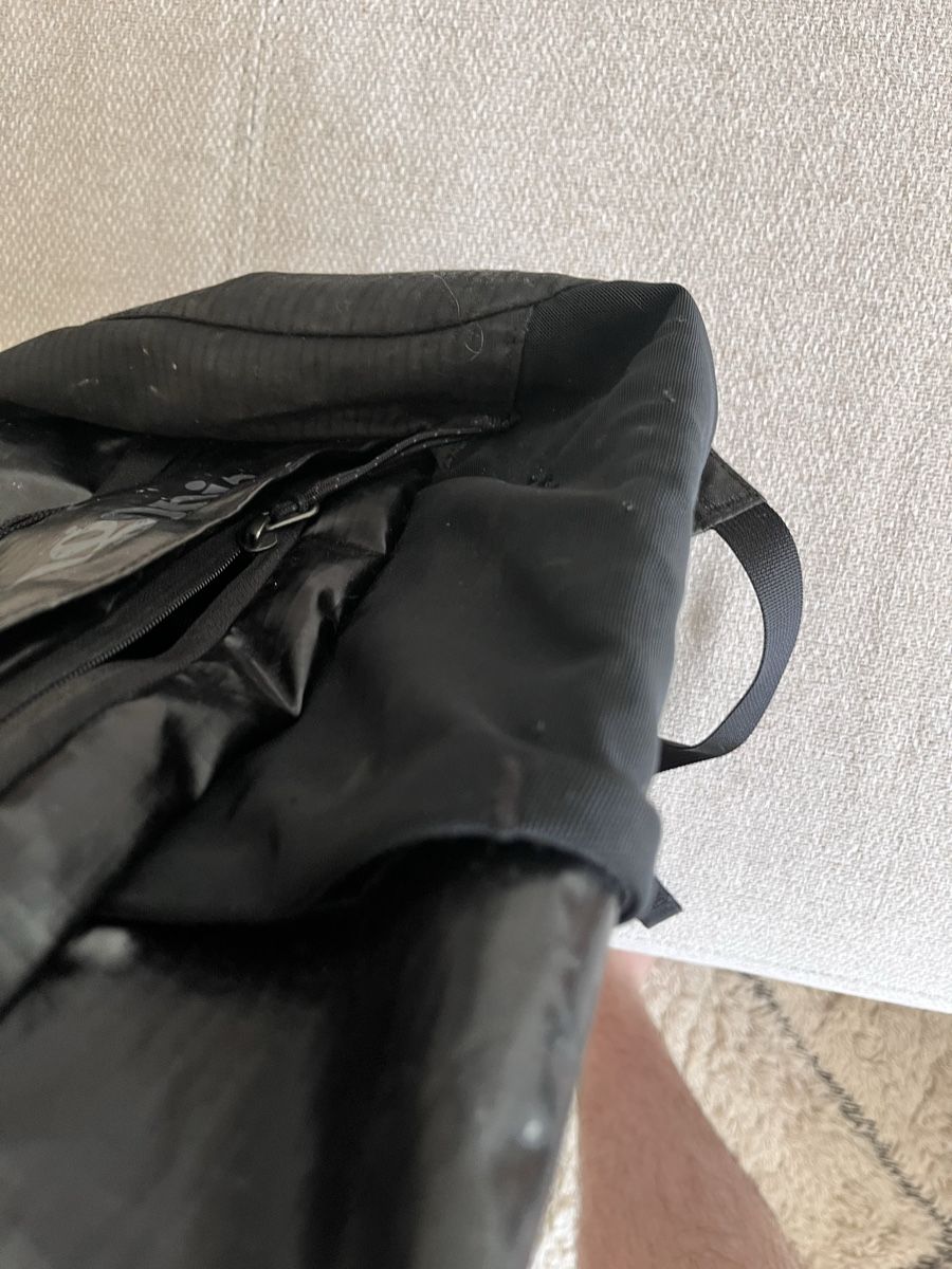 Patagonia Rucksäcke: Patagonia Backpack Black used condition – Gebraucht aus Lausanne von Danash 9