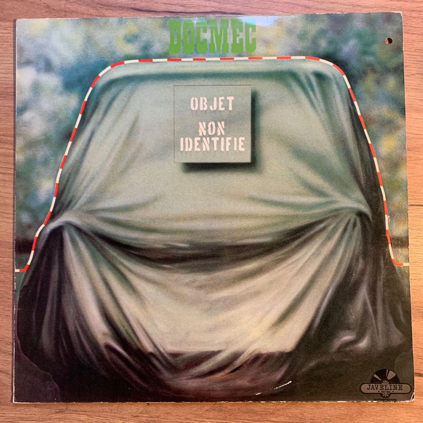 Dischi in vinile: DOCMEC - OBJET NON IDENTIFIÉ...OG SUI 1976...VG++/VG+ – Usato da Gals venduto da Diskopatshop