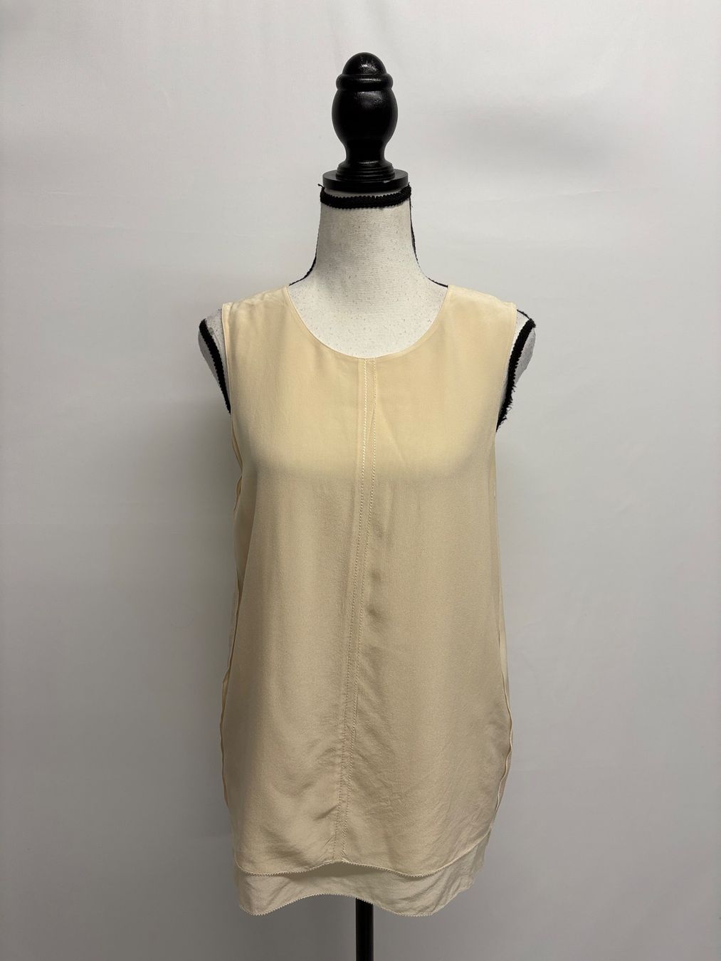 Top: Caspar David Seidentop beige Gr. 36 Top Seide – Usato da Regensdorf venduto da secondchancefashion