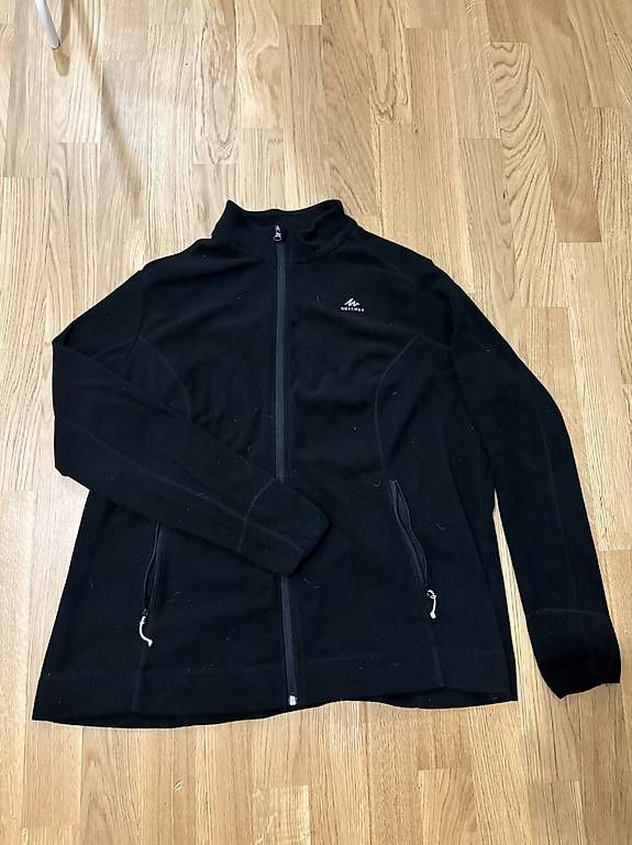 Maglioni & Felpe: Pull quechua  – Usato da Lausanne venduto da ahm_9l9k