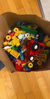 LEGO DUPLO Konvolut mit Fahrzeugen & Figuren  grosser Sack