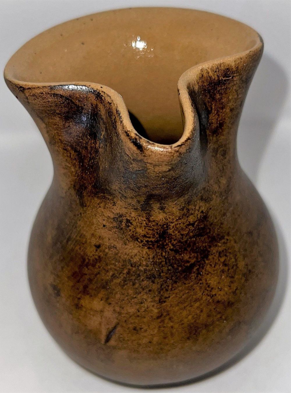 Karaffen: Krug Keramik H 12 cm. – Neu (gemäss Beschreibung) aus Lutzenberg von Truhe 1