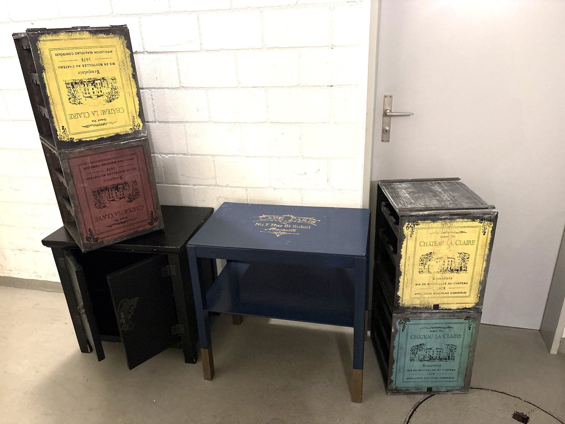 Cassettiere: LOT Kommode mit Ablagetisch und Weinregal zusammen – Usato da Glattbrugg venduto da Ariel012 4