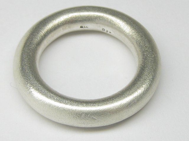 Anelli: Pneu Ring Silber 925 gebürstet Gr. 53.5 – Usato da Ermatingen venduto da Decovin 1
