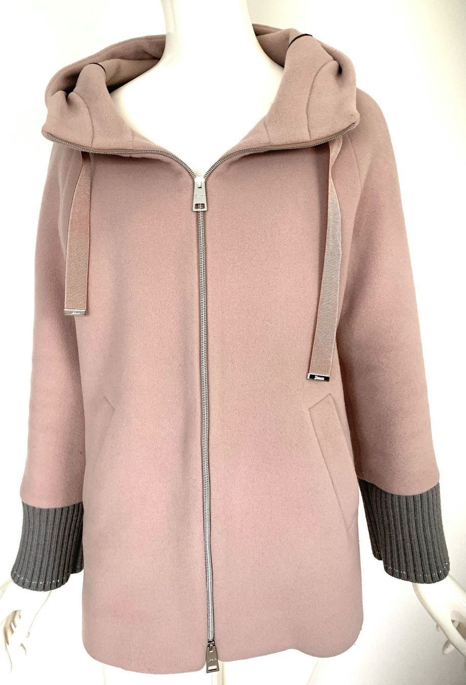 Herno Giacche: HERNO Wolljacke mit Kapuze - EU 38 – Usato da Bottmingen venduto da Merkur_Basel