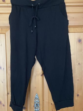 TCHIBO TCM 3/4 YOGA- / COMFORT HOSE - SCHWARZ - GR 40/42