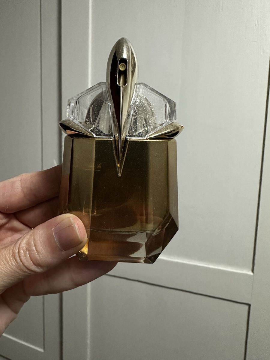 Mugler Parfums & Eau de Toilette: MUGLER Angel & Alien Goddess Set – D'occasion à Chur par LH1889 2