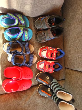 5 Paar Kinder Schuhe Gr.26