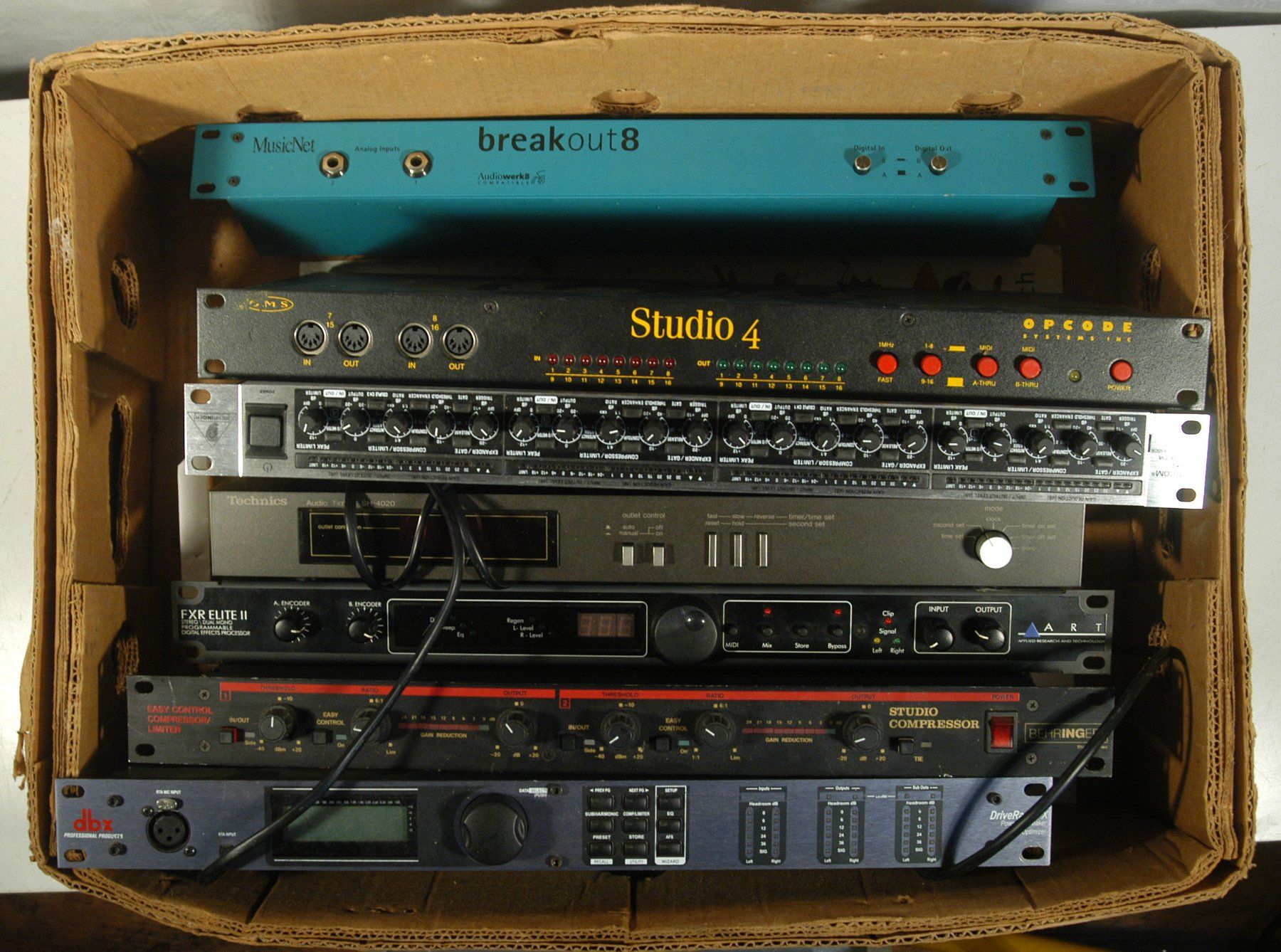Autres accessoires: Studio Rack Equipment Konvolut Diverse – D'occasion à Herisau par Wisen