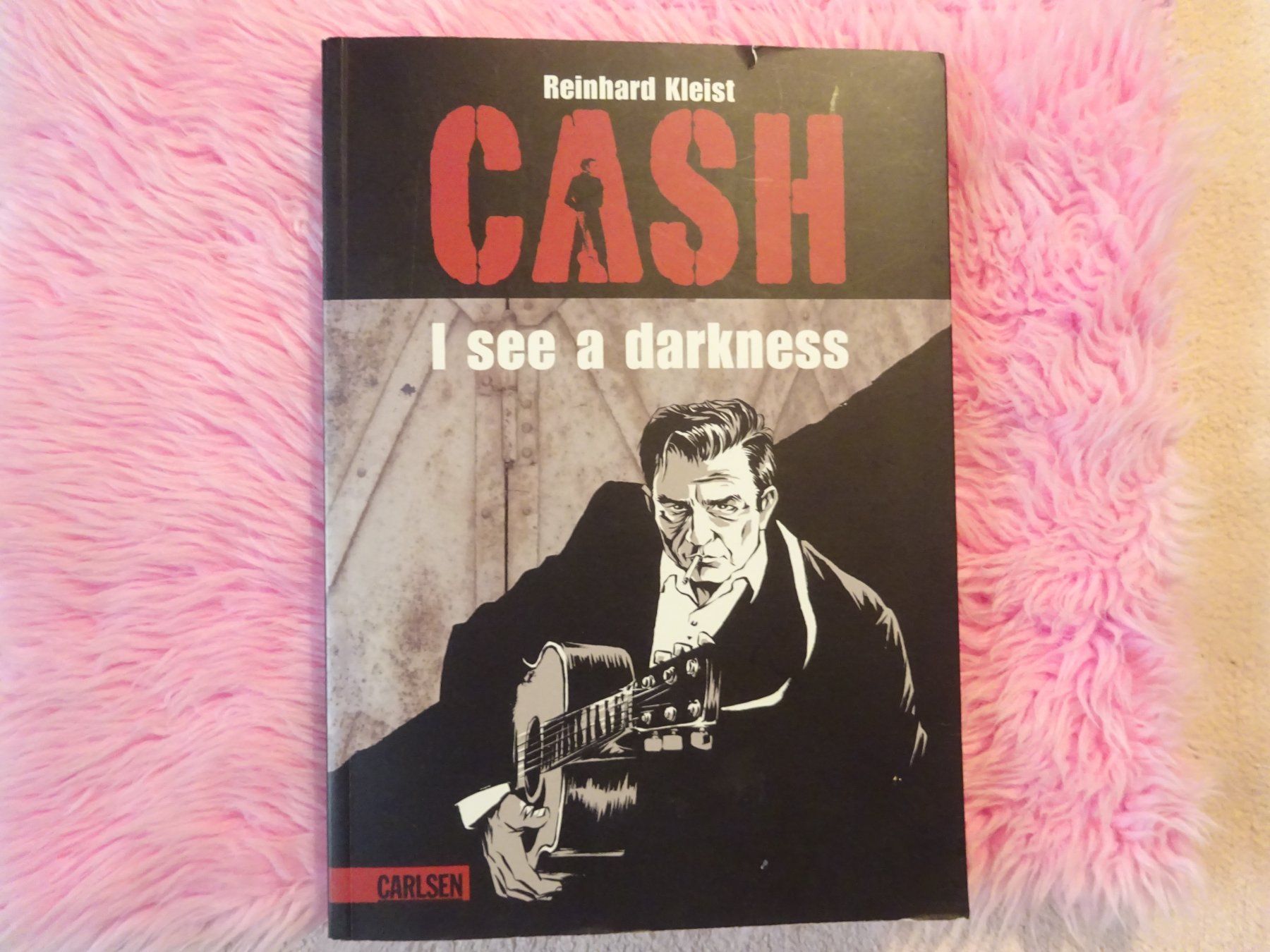 Libri: JOHNNY CASH ** I SEE A DARKNESS ** COMIC – Usato da Luzern venduto da xrayspex99