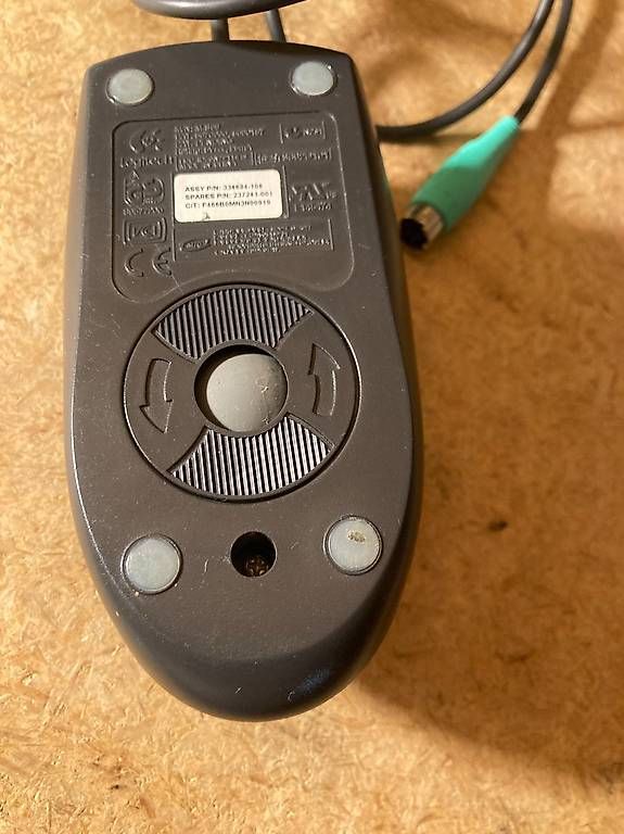 Mouse: Computermaus mit PS/2-Anschluss – Usato da Ittigen venduto da Olten2 1