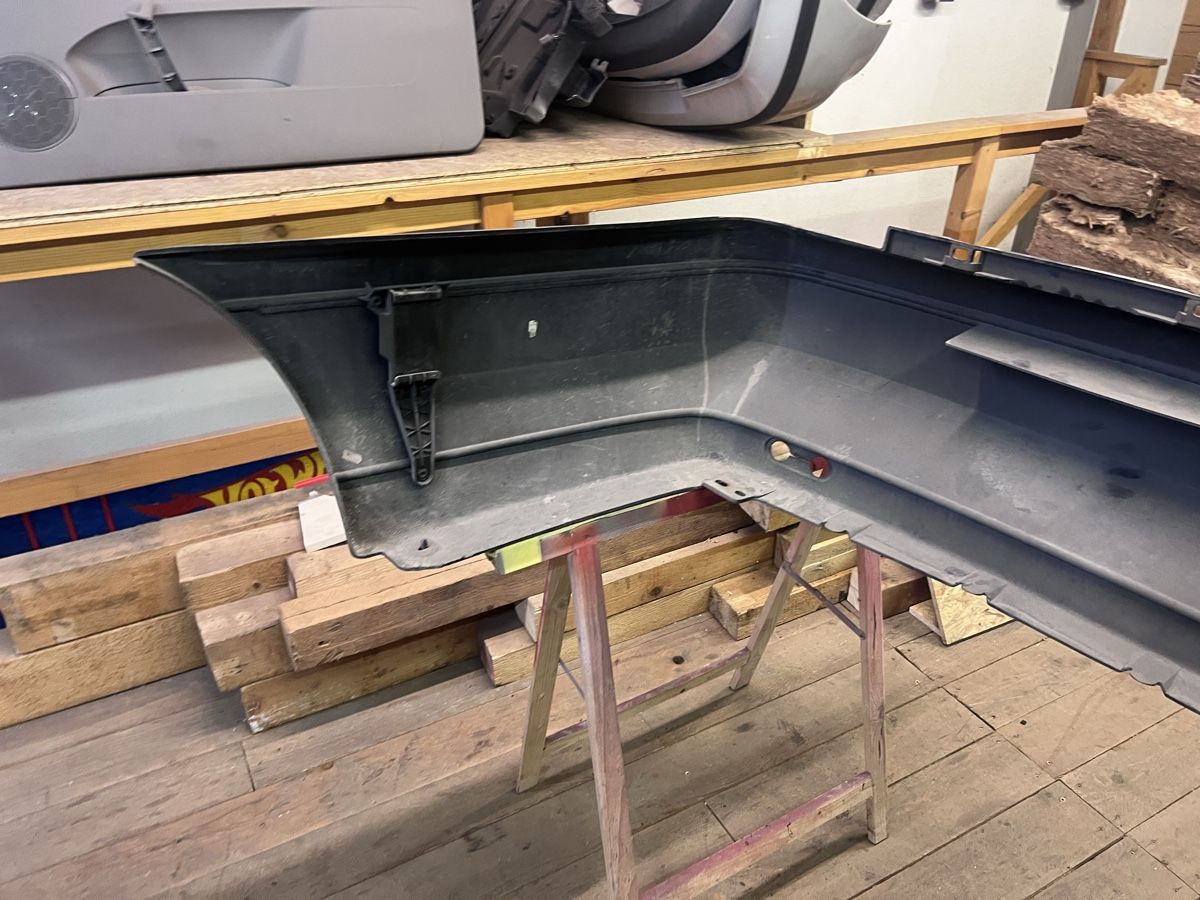 VW Tutti pezzi di ricambio auto: vw vento/jetta mk3 vr6 violett  – Usato da Schattdorf venduto da Fli_psy 7