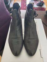 Bottines en cuir véritable, couleur grisatre