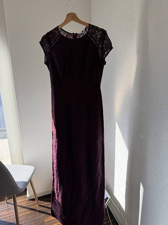 Vestiti: Abendkleid bodenlang mit Spitze – Usato da Zürich venduto da hoiliaaa 1