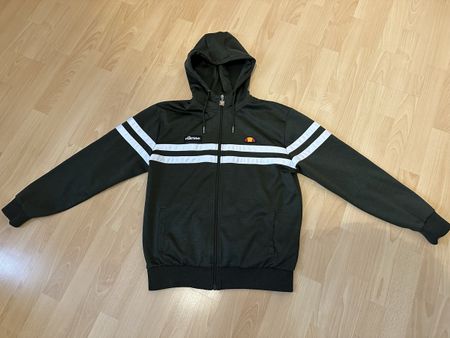Elesse Jacke/Pullover