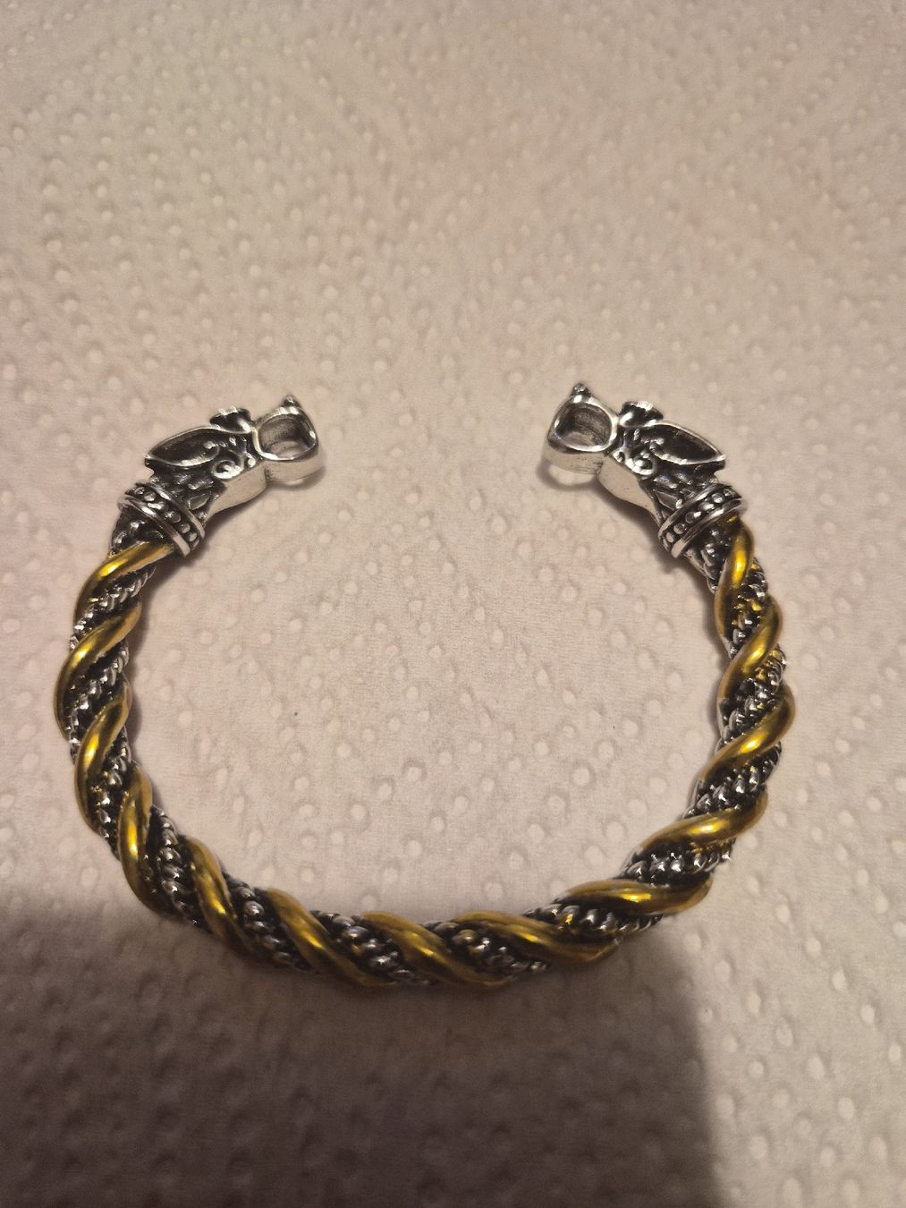 Bracciali & Braccialetti: bracelet viking rigide – Nuovo (secondo la descrizione) da Senèdes venduto da hen_fw8b