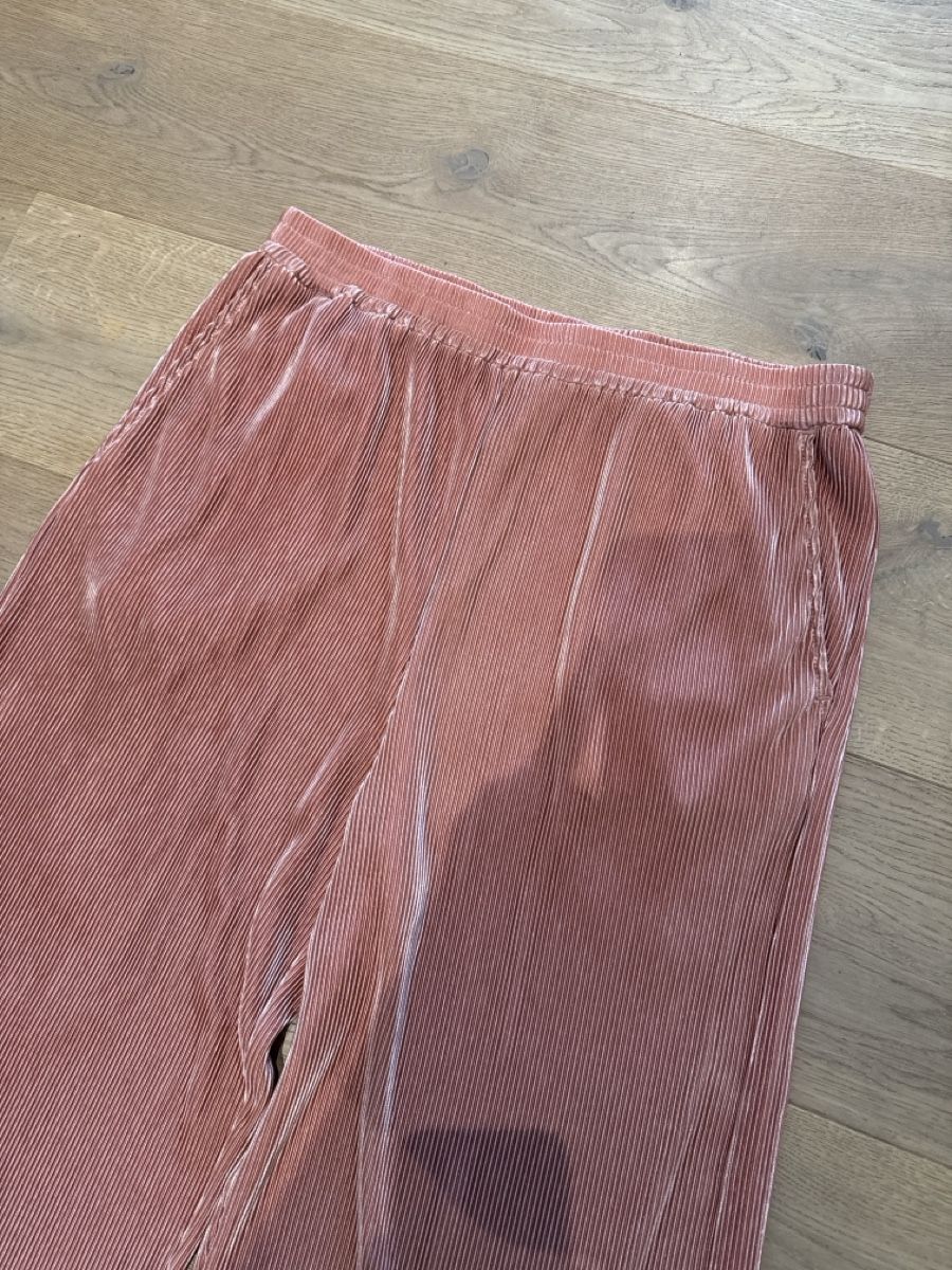 Other Stories Pantaloni: &other stories hose – Usato da Wettswil venduto da lalinda85 1