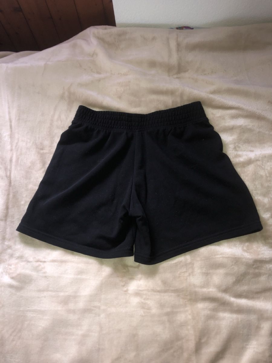 Hosen: 3 Shorts Gr.XS von H&M – Gebraucht aus Balsthal von Katzenfan99 6