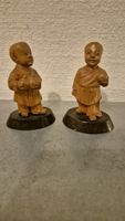 Zwei asiatische Holzfiguren Netsuke Buchsbaumholz