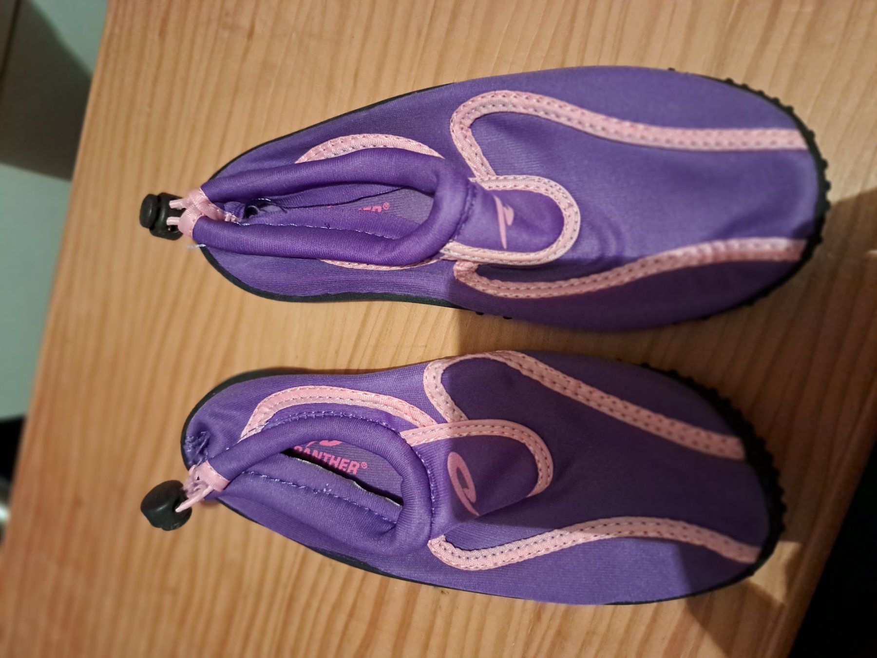 Scarpe per ragazze: Badeschuhe Gr. 32 – Usato da Umiken venduto da hope2008