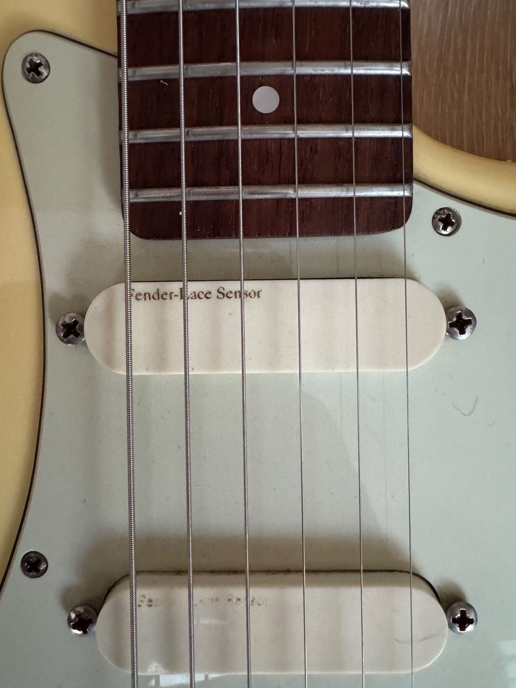 Instruments de musique: Stratocaster – D'occasion à Oberiberg par pedl3 2