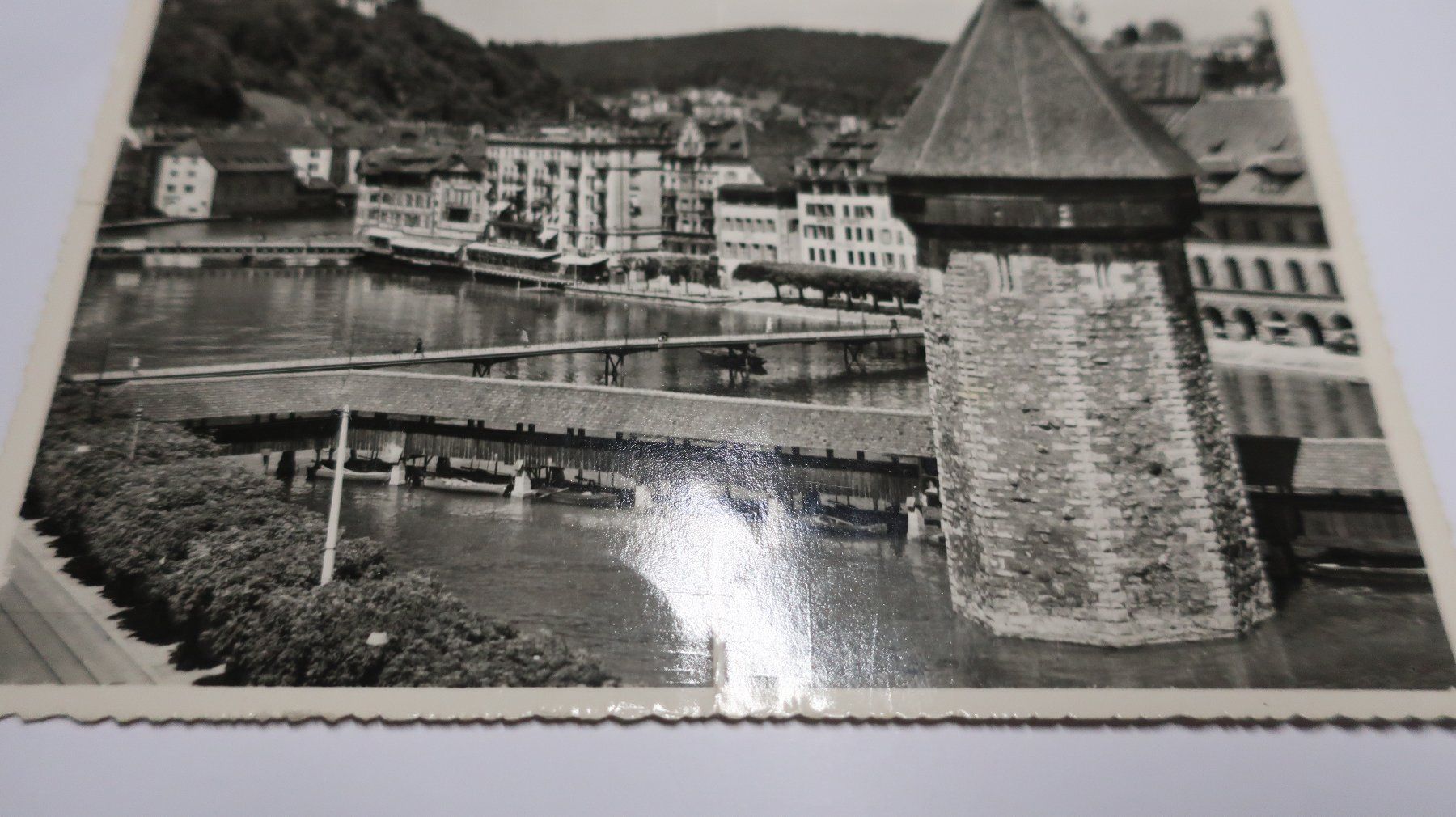 Cartoline postali: Luzern Kapellbrücke mit Wasserturm  1953 – Usato da Cormoret venduto da Pascalll2001 2