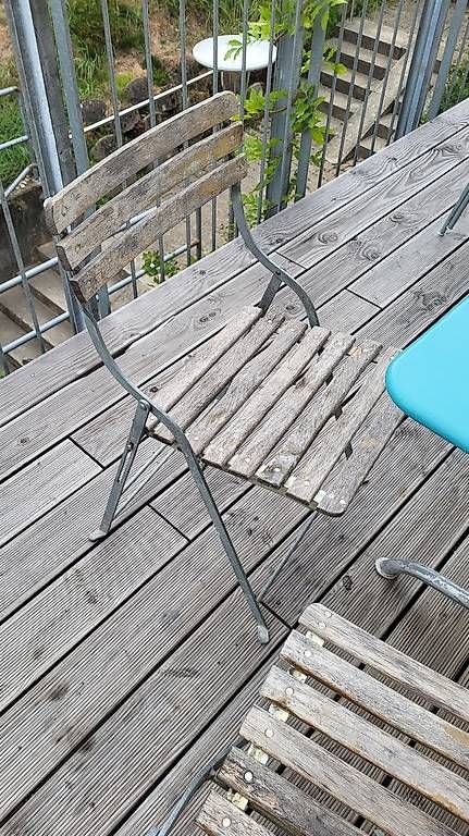 Chaises: Robuste Biergarten-Klappstühle Holz Stahl – D'occasion à Brügg BE par admawa 3