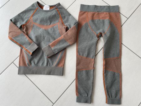Kleiderpaket Gr 98/104
