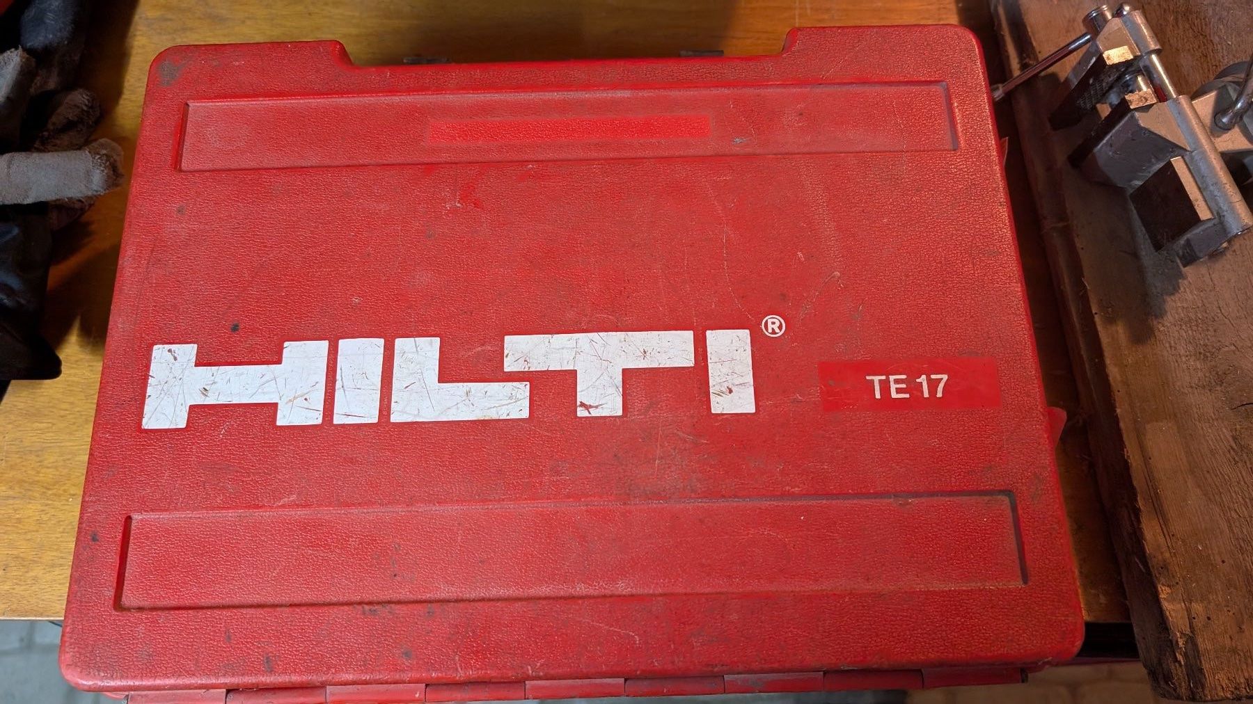 Hilti Trapani: Hilti TE17 Bohrhammer – Usato da Felsberg venduto da Skalandianer 2